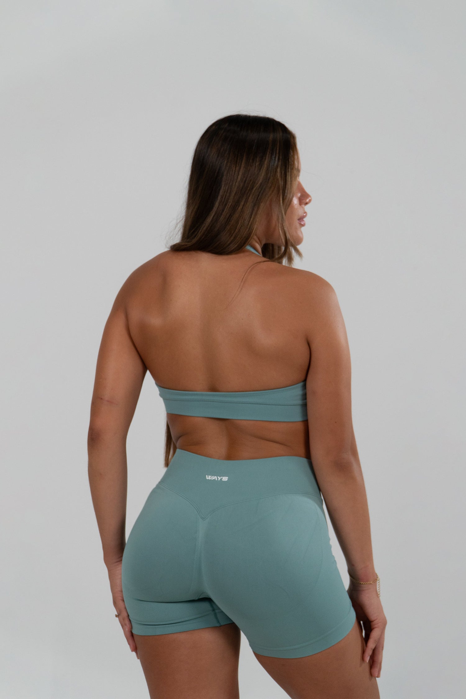 React Seamless Shorts